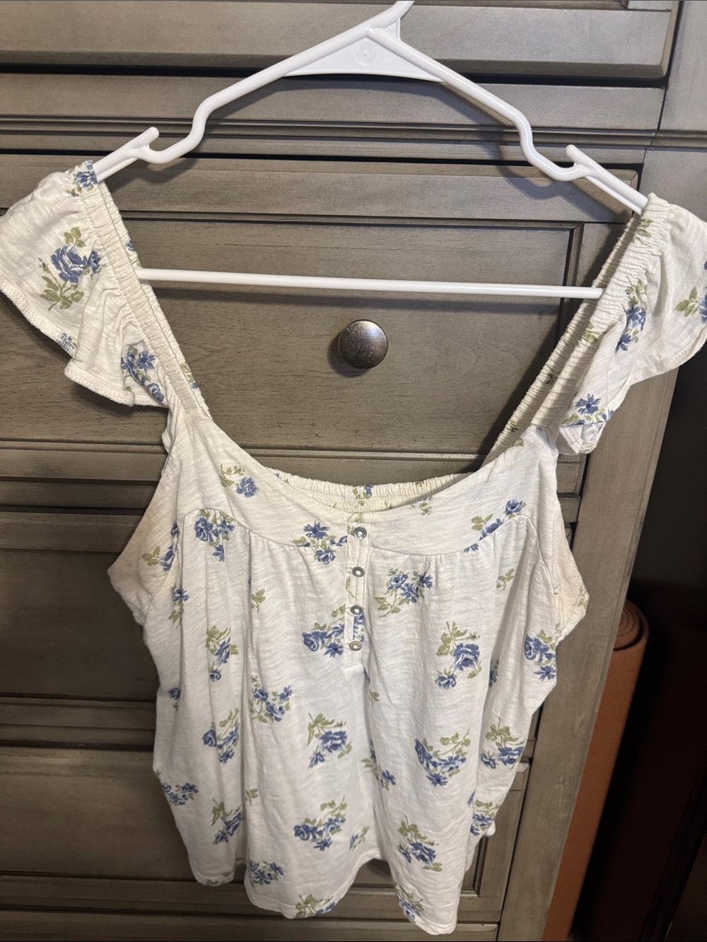 Lucky Brand White Floral Off-Shoulder Camisole with Blue Print